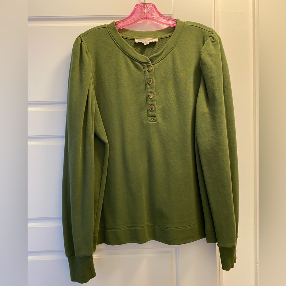 LOFT Henley fleece top, size XL, Olive green